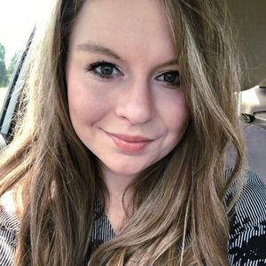 Meet your Posher, Paige